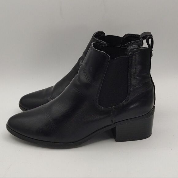 a new day Shoes - A New Day Black Chelsea Ankle Boots 8 Women's